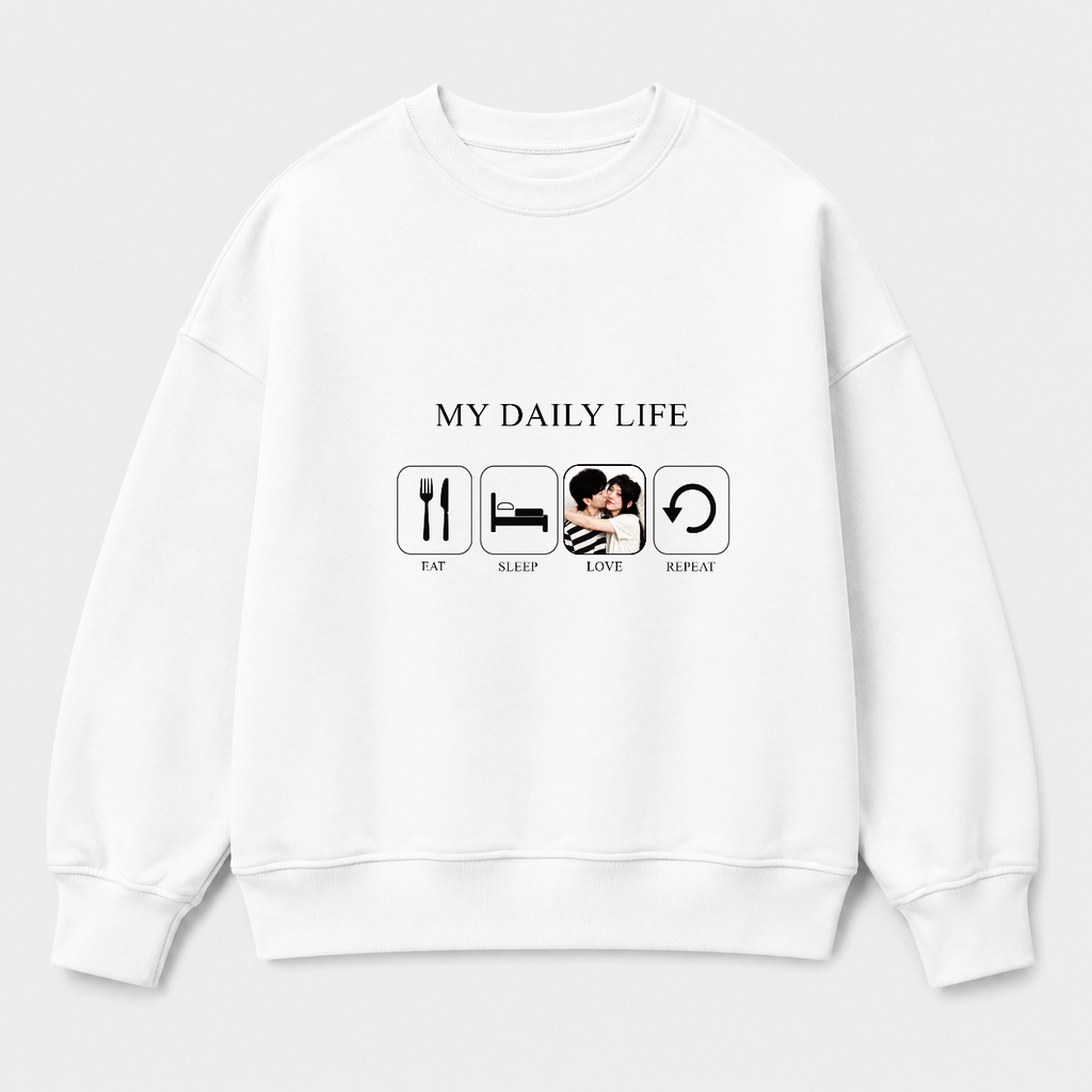 Áo sweater Eat Sleep Love Repeat Riengvn — thiết kế Trắng